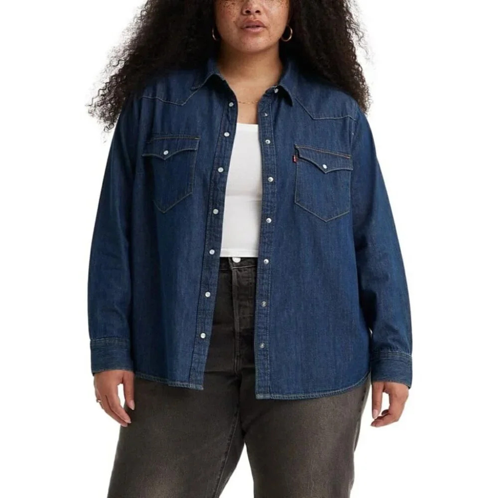 Levi's Women's Ultimate  Western Shirt (Also Available in Plus)
